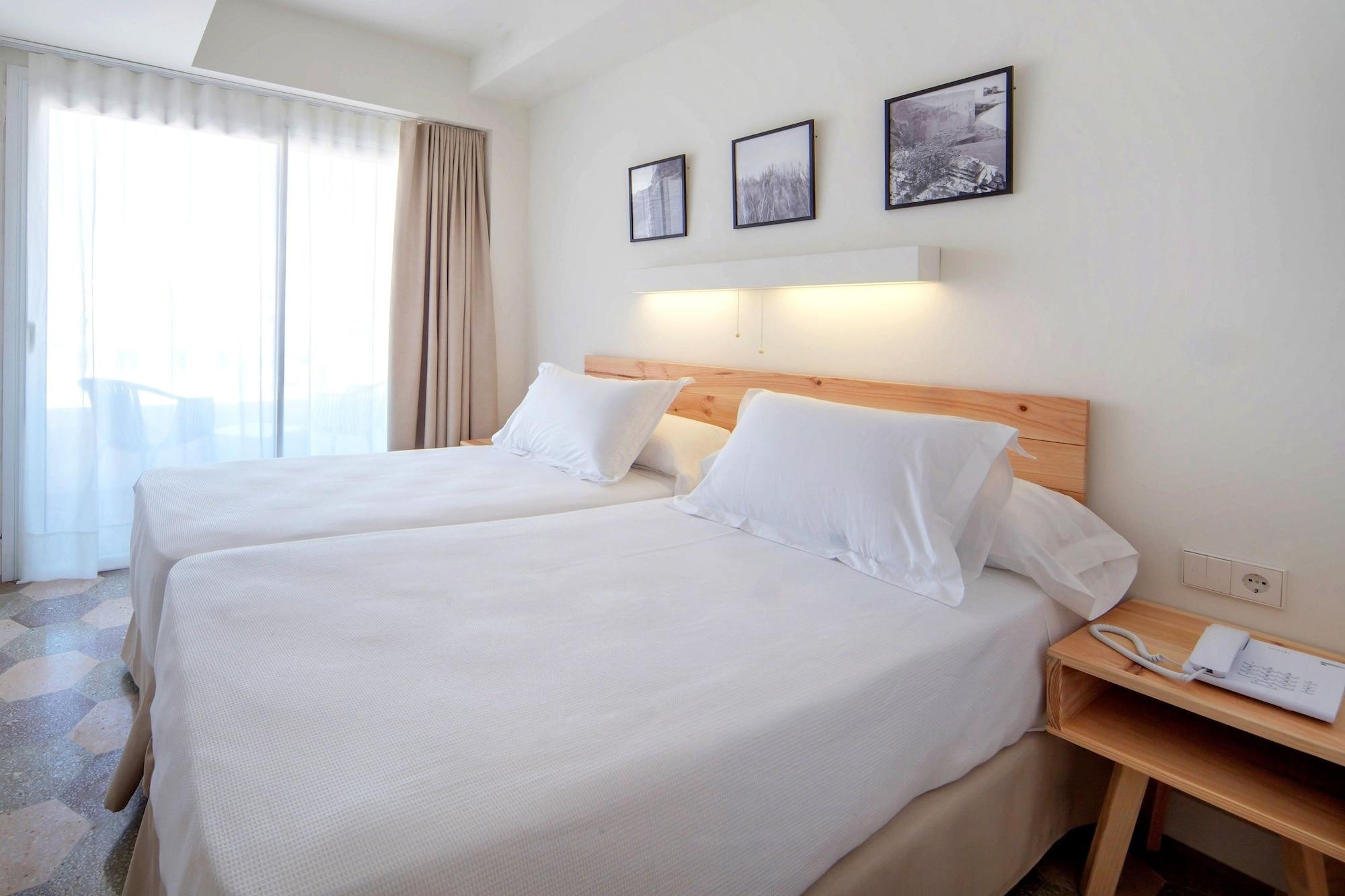 Hm Alma Beach - Adults Only Can Pastilla  Bagian luar foto